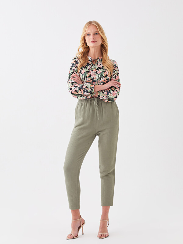 LCWAIKIKI Classic Elasticated Waist Loose Fit Muslin Women's Trousers
