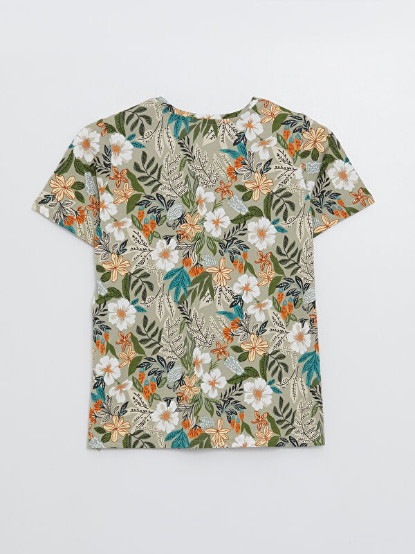 レビューの多い高評価商品特集！ LC Waikiki T-Shirt Women's Sleeve Short Patterned V-Neck ジャケット・アウター