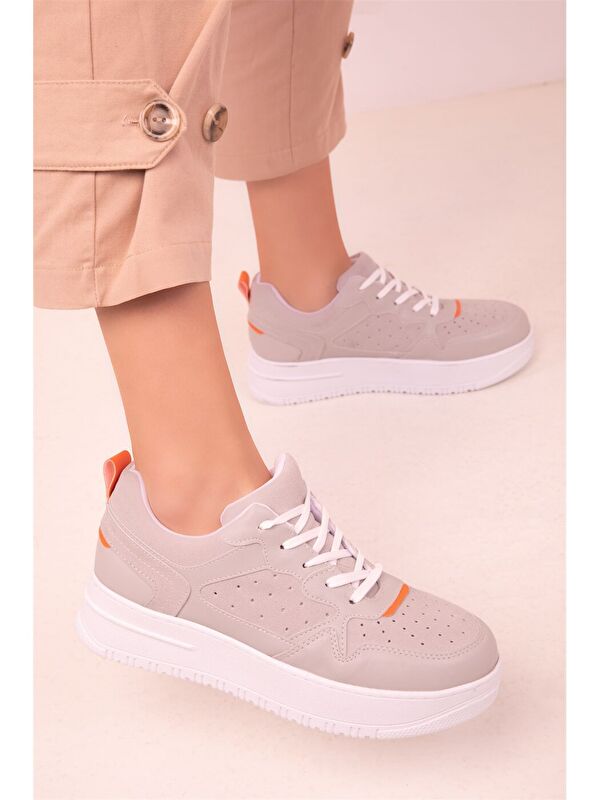 Bağcıklı Kadın Spor Ayakkabı - Görsel 3