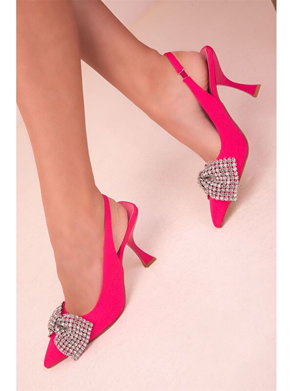 Metal Aplike Detaylı Kadın Stiletto - Görsel 5