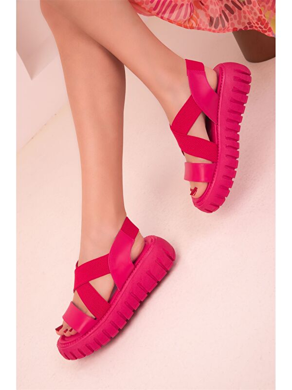 Deri Görünümlü Kalın Taban Kadın Sandalet - Görsel 4