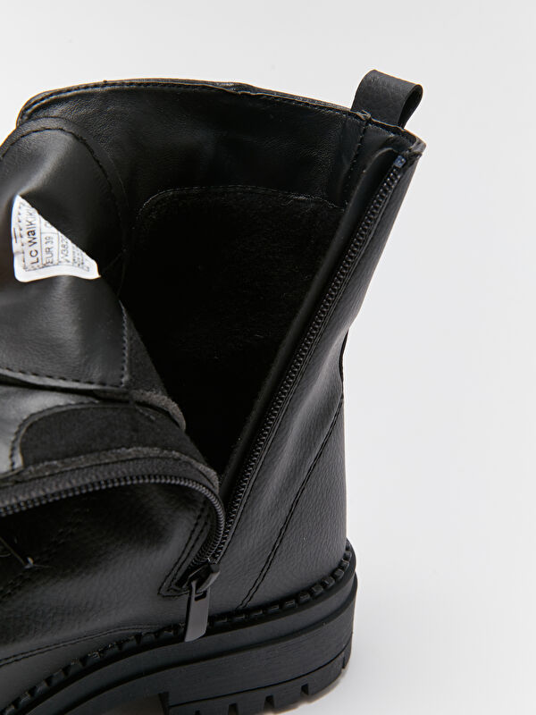 Deri Görünümlü Kadın Bot - Görsel 8