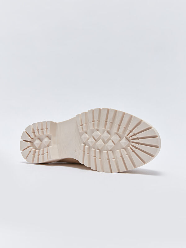 Deri Görünümlü Kadın Bot - Görsel 5