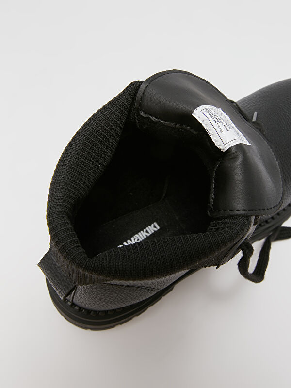 Deri Görünümlü Bağcıklı Kadın Bot - Görsel 7