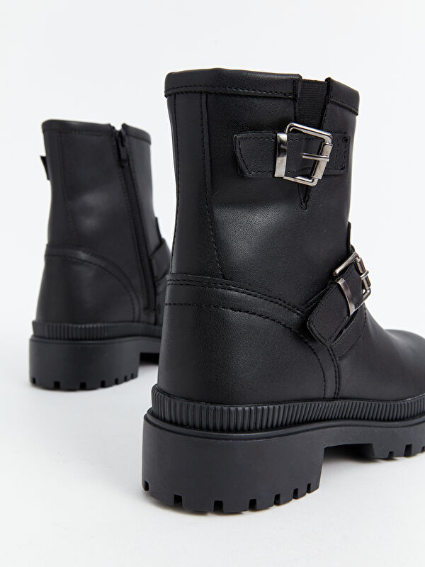 Deri Görünümlü Kadın Bot - Görsel 5