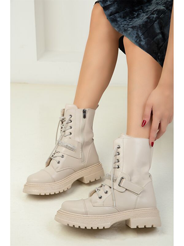 Deri Görünümlü Fermuarlı Kadın Bot - Görsel 6