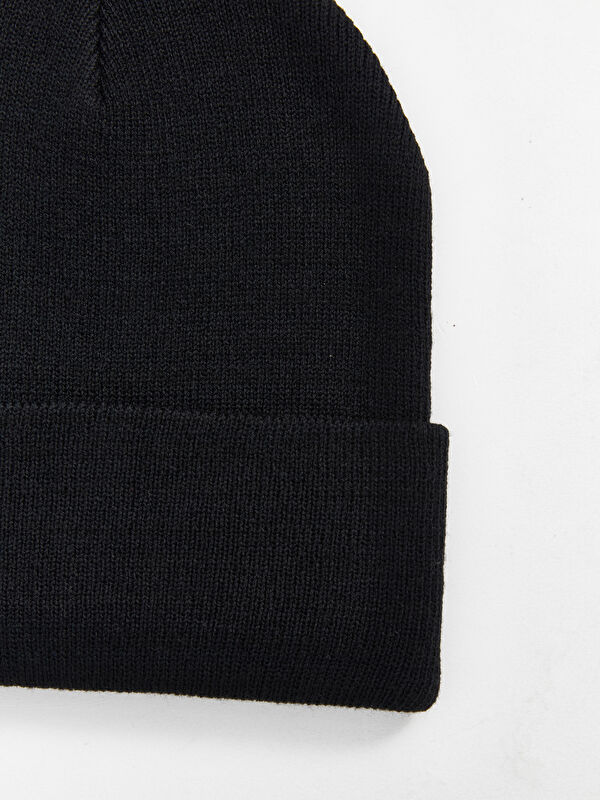 Vans Mn Core Basics Beanie - 20$ | VN000K9YBLK | Shooos.com