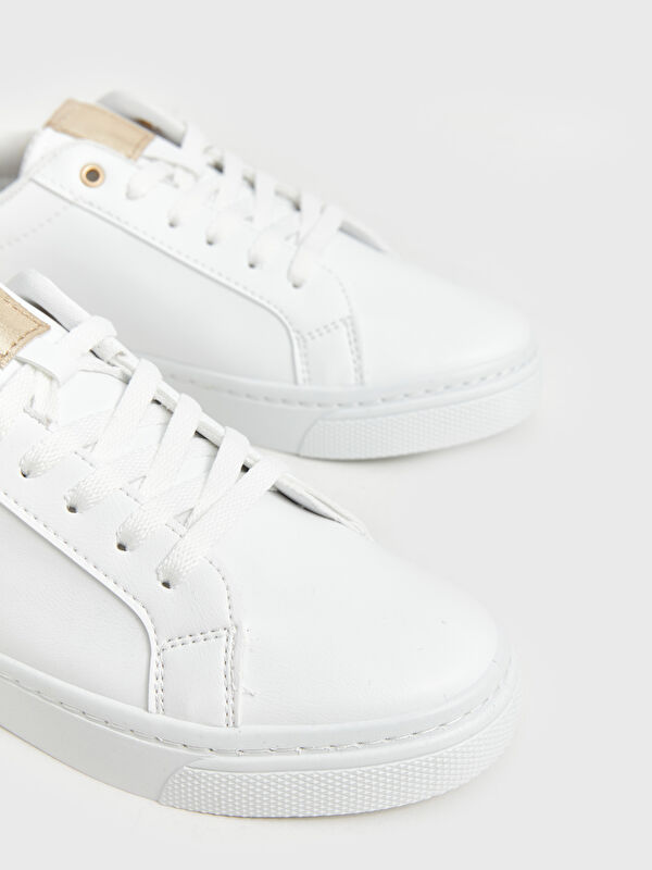 Bağcıklı Kadın Spor Ayakkabı - Görsel 4