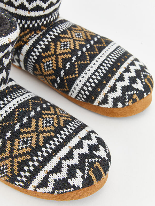 Nakışlı Erkek Ev Botu - Görsel 5