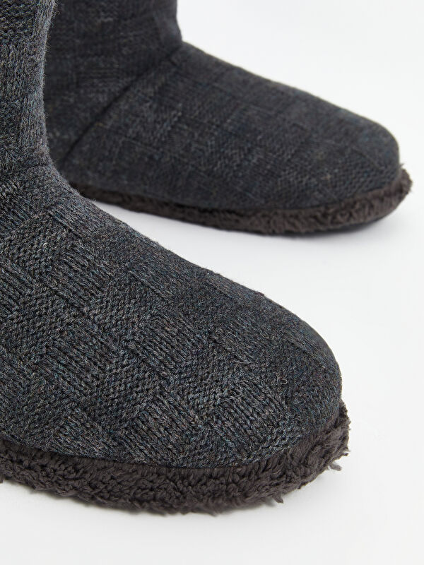 Desenli Erkek Ev Botu - Görsel 4