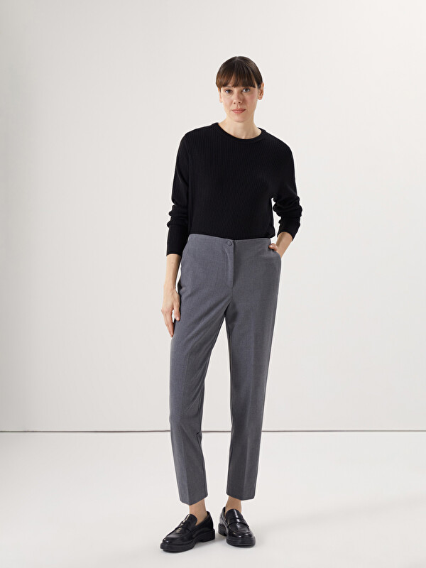 LCWAIKIKI Classic Pantalon Slim Fit à Taille Élastiquée pour Femmes