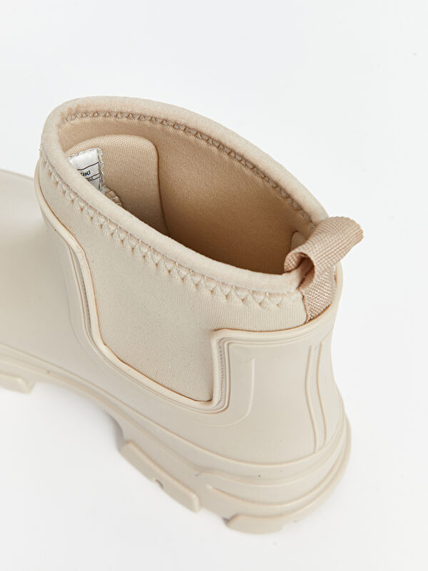 Deri Görünümlü Kadın Yağmur Botu - Görsel 7