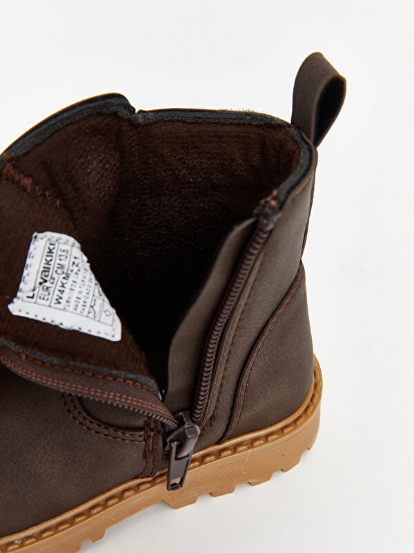 Deri Görünümlü Erkek Bebek Bot - Görsel 8