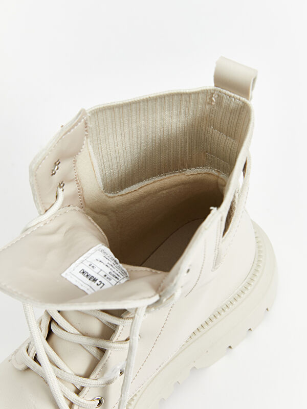 Deri Görünümlü Kadın Bot - Görsel 7