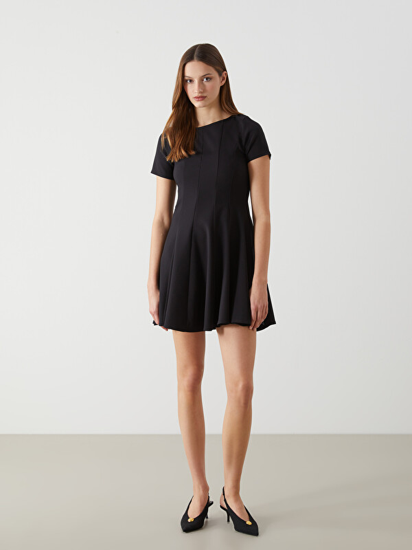 LCW Comfort Bisiklet Yaka Kadın Mini Elbise