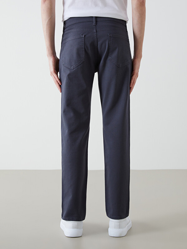 LCWAIKIKI Classic Antrasit Standart Kalıp Gabardin Erkek Chino