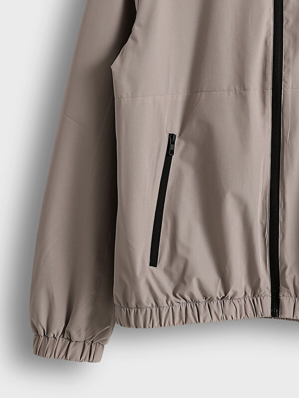 LC WAIKIKI Regular Fit Hooded Men's Raincoat -S51496Z8-CV3
