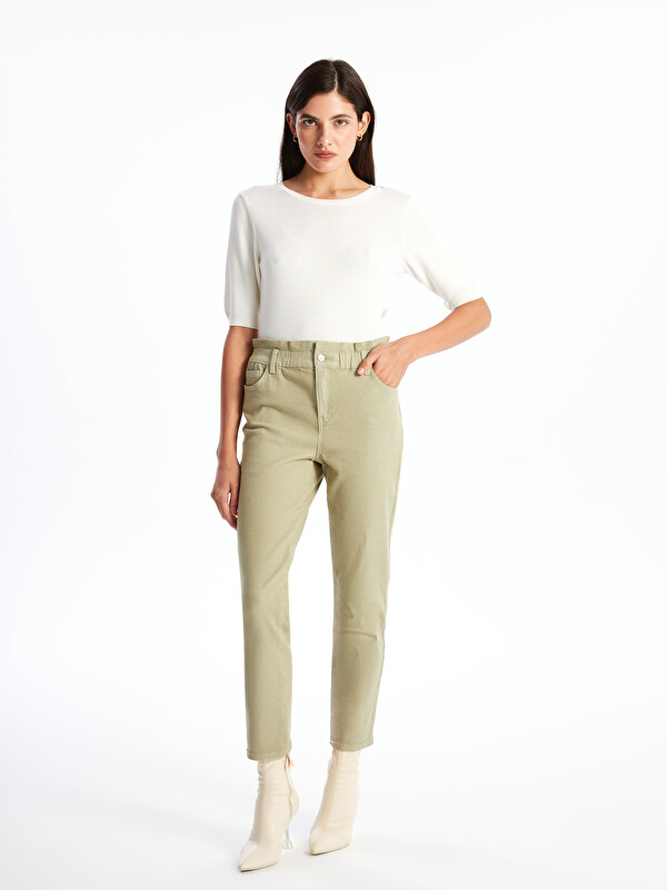 LCWAIKIKI Classic Beli Lastikli Slim Mom Kadın Jean Pantolon