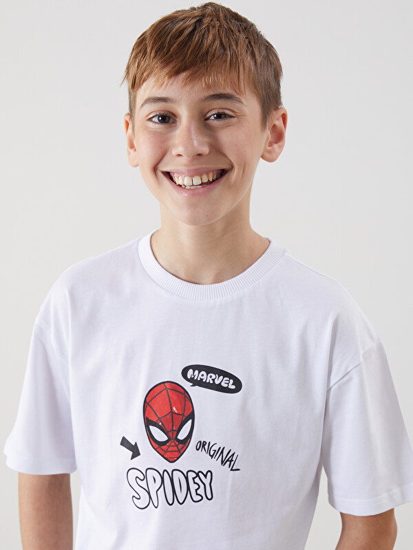 LCW Kids Bisiklet Yaka Spider-Man Baskılı Erkek Çocuk Tişört