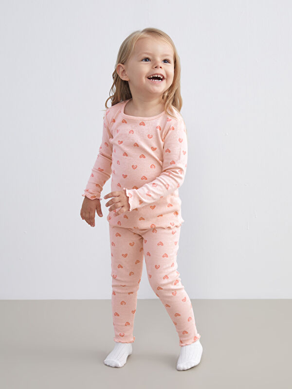 LCW baby Kalp Baskılı Kız Bebek Pijama Takımı