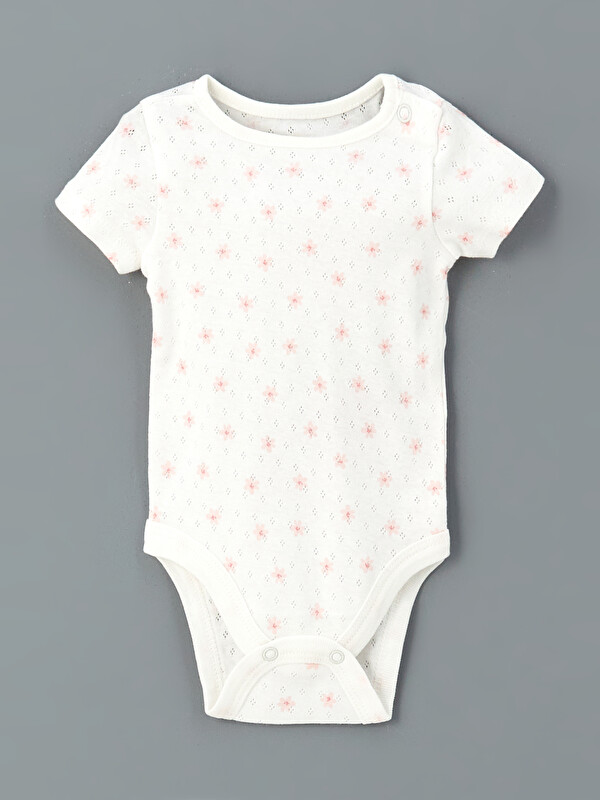 LCW baby Bisiklet Yaka Çiçekli Kız Bebek Çıtçıtlı Body
