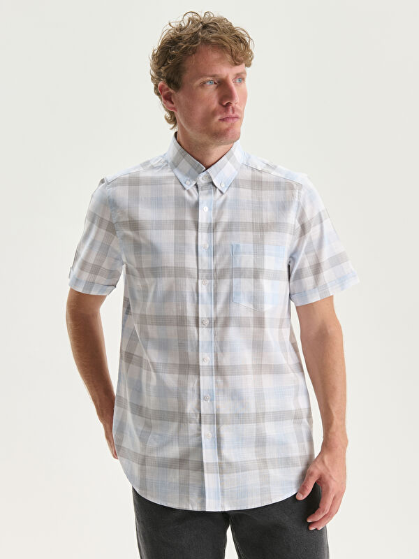 LCWAIKIKI Classic Regular Fit Kurzarm Kariertes Popeline-Herrenhemd