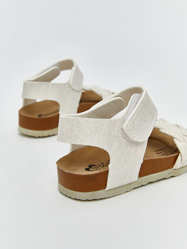 Büzgü Desenli Deri Görünümlü Kız Bebek Sandalet - Görsel 6