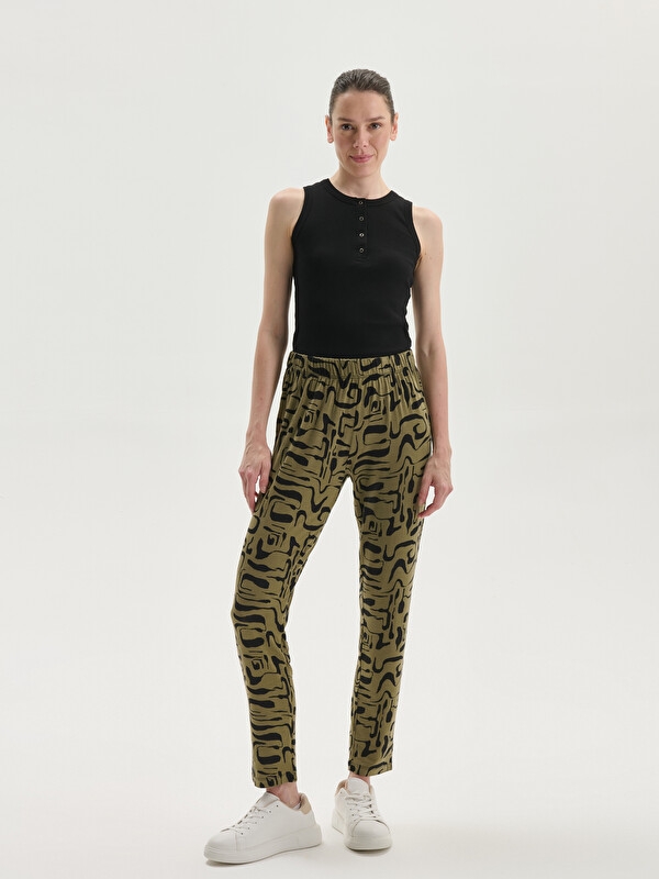 LCWAIKIKI Basic Elastic Waist Patterned Women's Trousers
