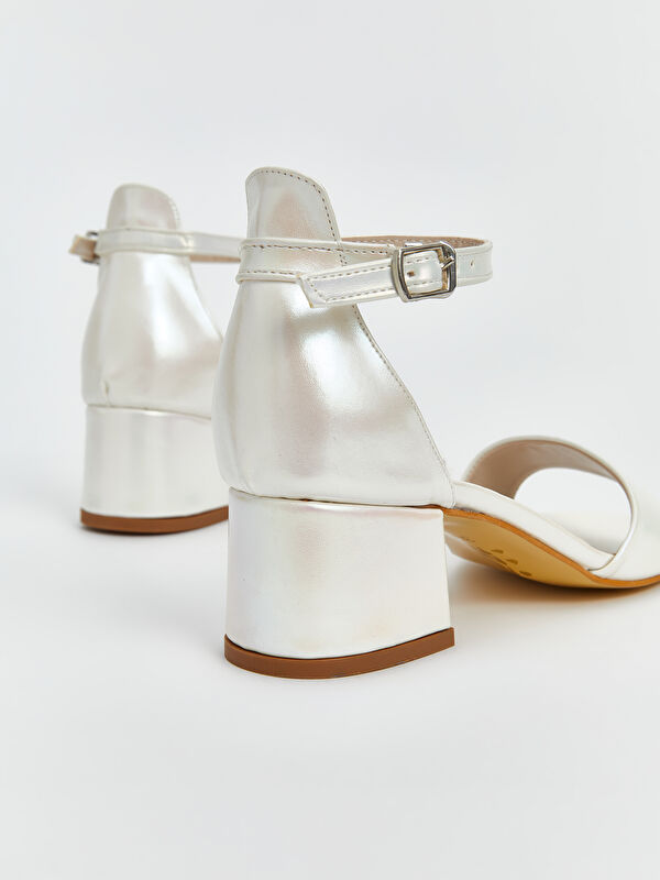 Lcw Steps Beyaz Lcw Steps Deri Görünümlü Kız Çocuk Topuklu Ayakkabı