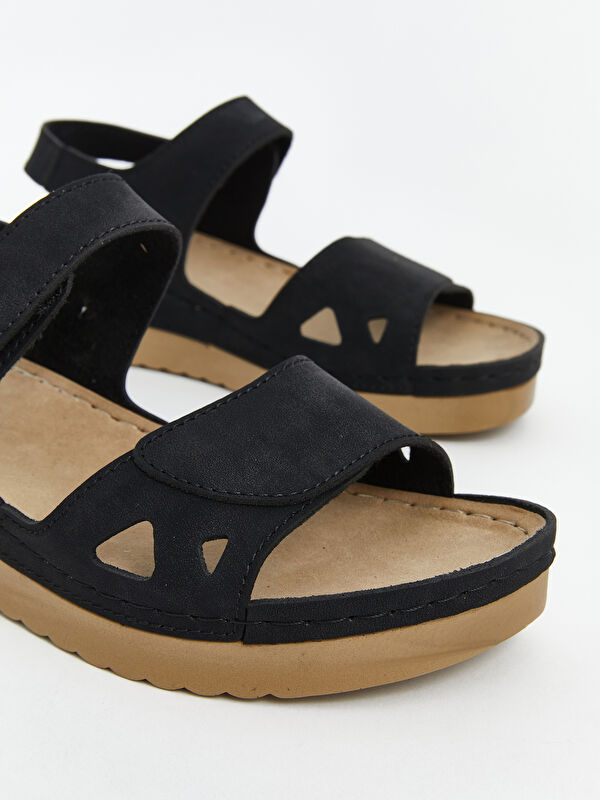 Lcw Steps Bej Lcw Steps Cirt Cırtlı Kadın Sandalet