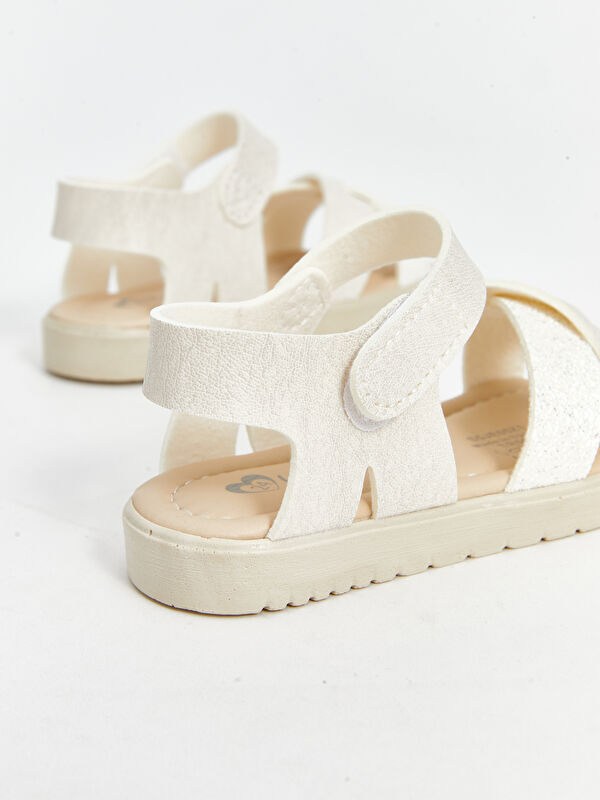 Çapraz Bantlı Kız Bebek Sandalet - Görsel 6