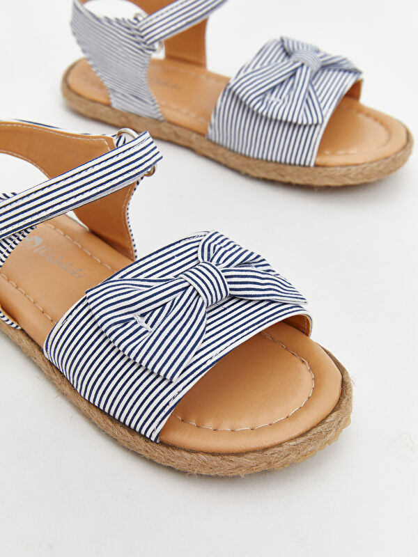 Fiyonk Detaylı Kız Bebek Sandalet - Görsel 4