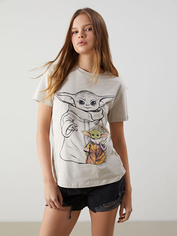 LCWAIKIKI Classic Crew Neck Baby Yoda Printed Women's T-Shirt