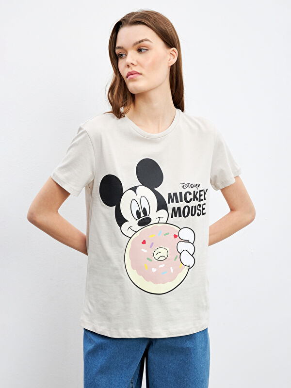 LCWAIKIKI Classic Rundhalsausschnitt Mickey Mouse Bedrucktes T-Shirt für Damen