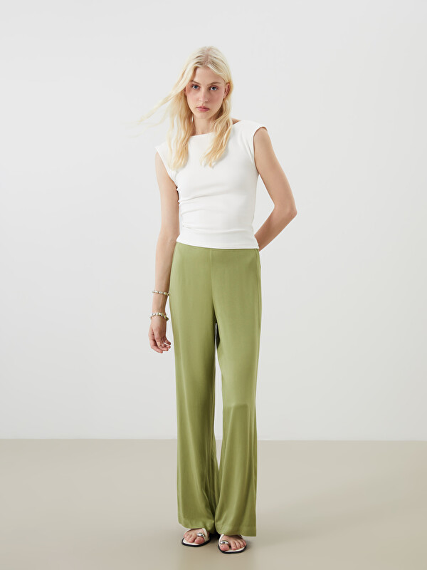 LCWAIKIKI Classic Elastic Waist Wide Leg Women's Trousers