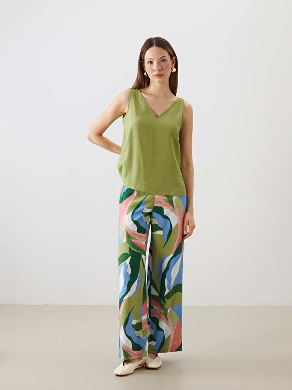 LCWAIKIKI Classic Elasticated Waist Patterned Wide Leg Women's Trousers