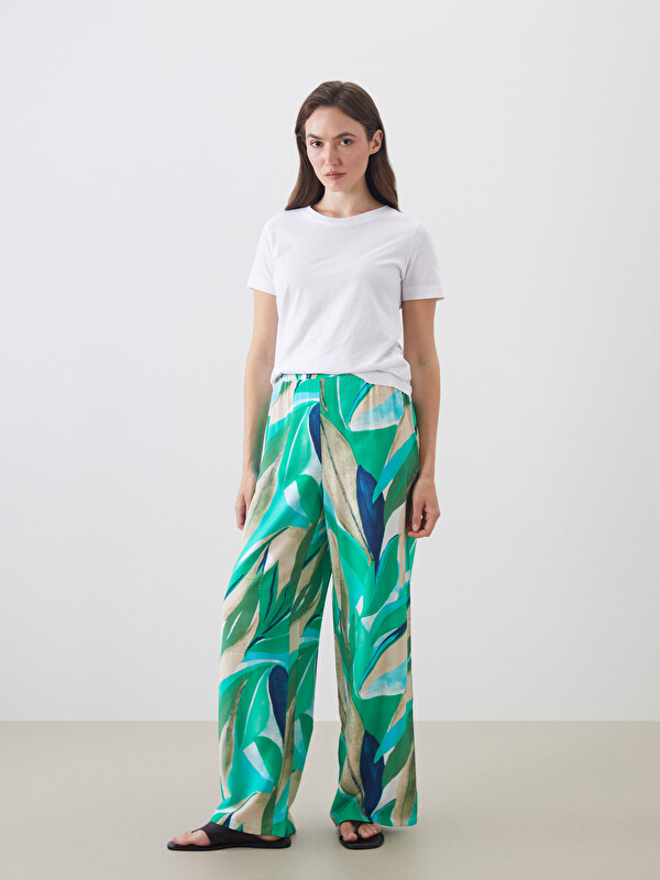 LCWAIKIKI Classic Elasticated Waist Patterned Wide Leg Women's Trousers