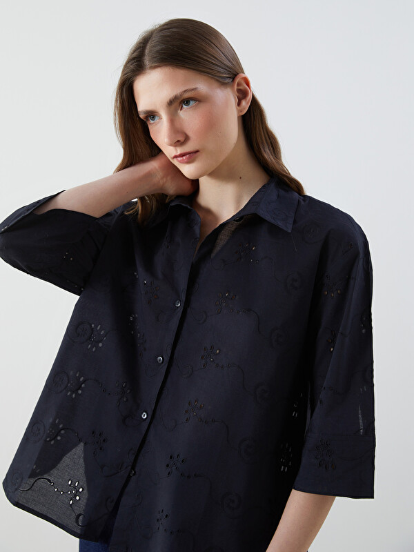 LCWAIKIKI Classic Chemise pour Femmes Surdimensionnée en Broderie Tricot Ajouré
