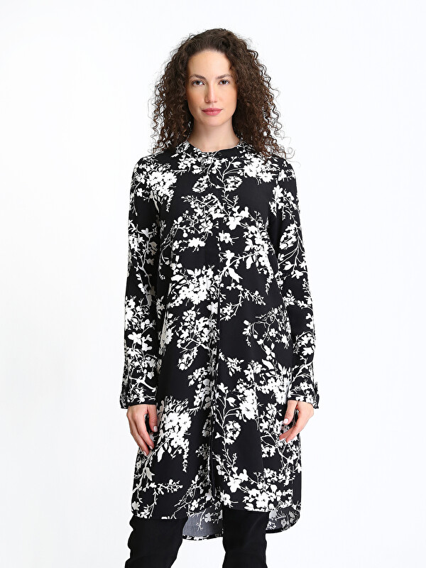 LCWAIKIKI Classic Crew Neck Patterned Women's Shirt Tunic
