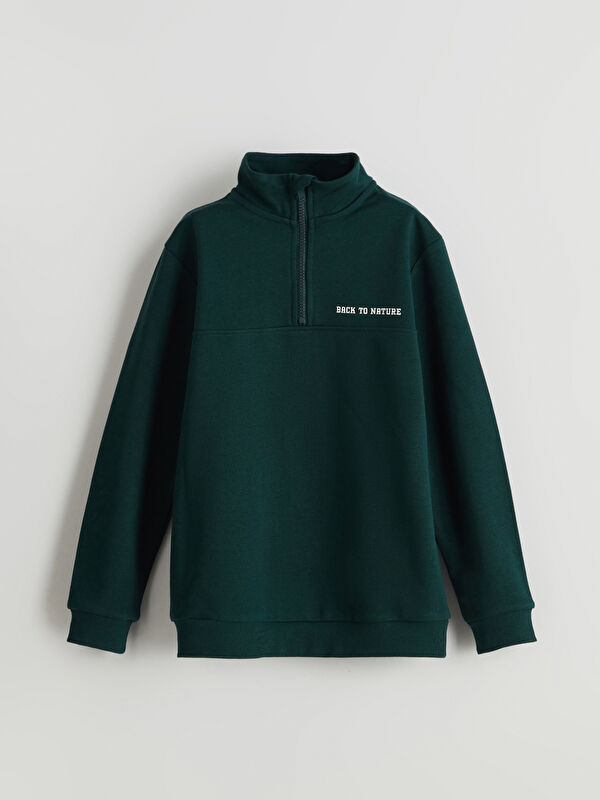 LCW Kids Dik Yaka Erkek Çocuk Kalın Sweatshirt