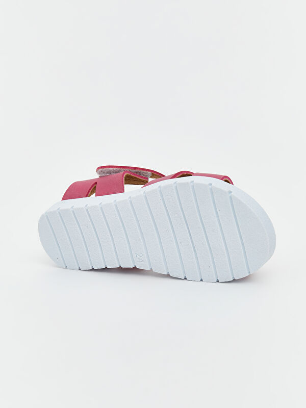 Çapraz Bantlı Kız Bebek Sandalet - Görsel 5