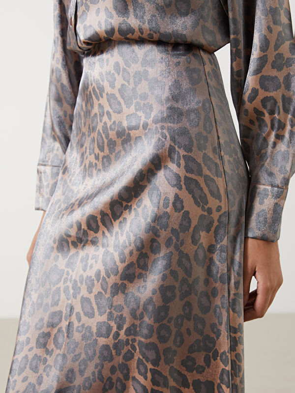 まちやページ LCW Modest Zippered Waist Leopard Print Satin Women's Skirt