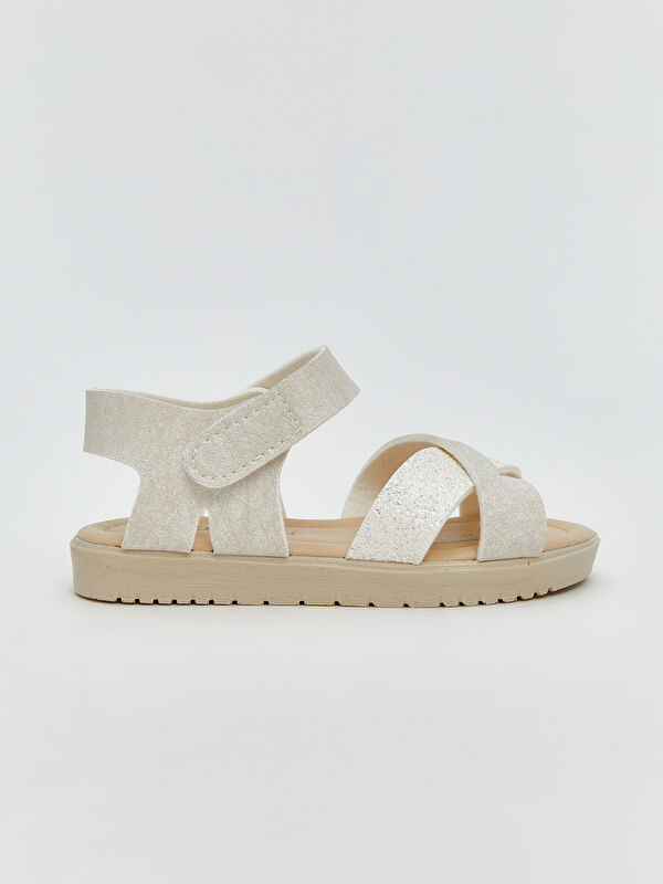 Çapraz Bantlı Kız Bebek Sandalet - Görsel 3