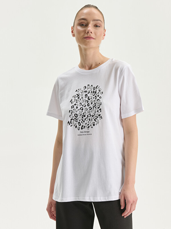 LCWAIKIKI Classic T-shirt Imprimé à Col Rond pour Femmes