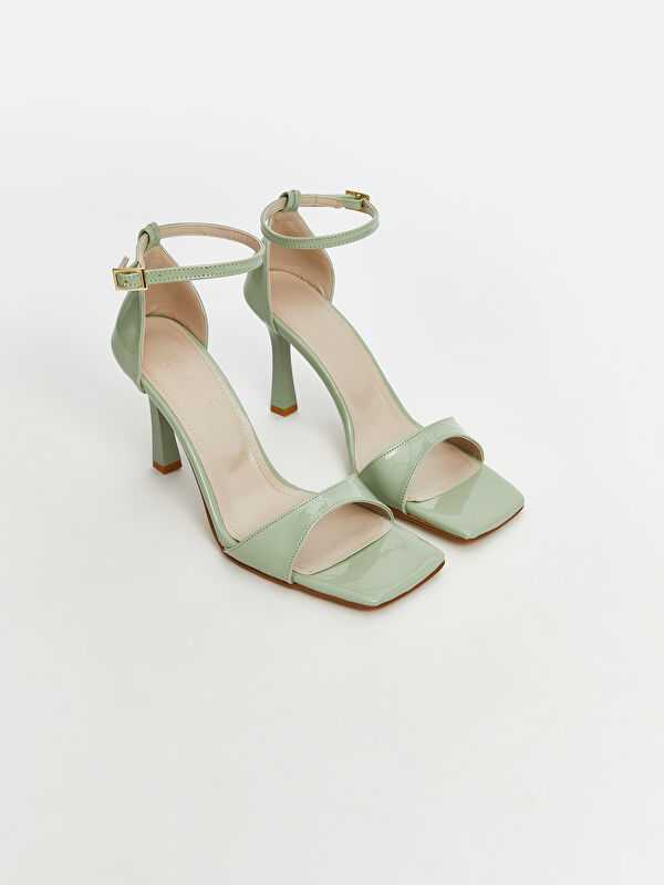 KOOR Tek Bantlı Bilekten Bağlamalı Kadın Topuklu Ayakkabı
