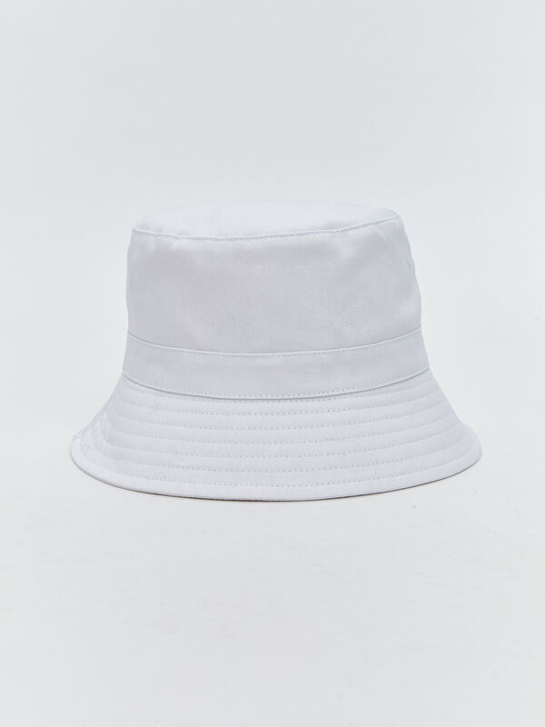 LCW ACCESSORIES Unisex Basic White Bucket Hat