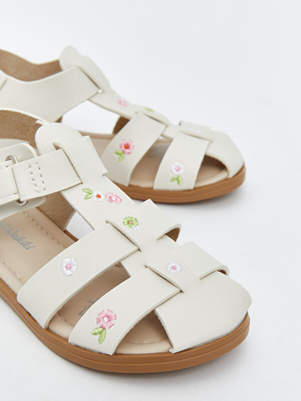 Deri Görünümlü Kız Bebek Sandalet - Görsel 4