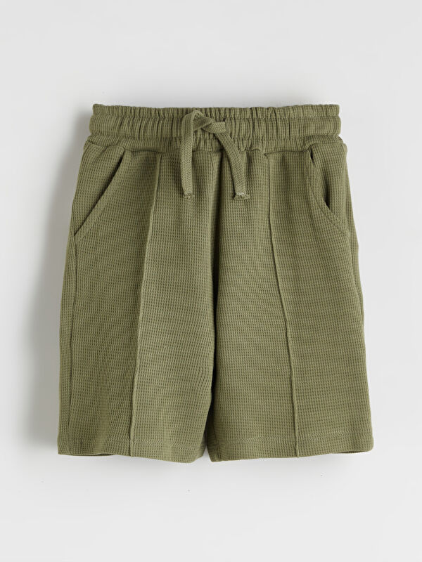 LCW Kids Basic Erkek Çocuk Şort