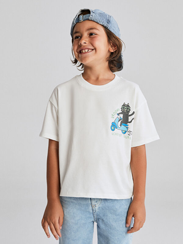 LCW Kids Bisiklet Yaka Baskılı Erkek Çocuk Tişört