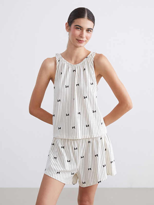 LCW DREAM U Yaka Çizgili Kadın Şortlu Pijama Takımı